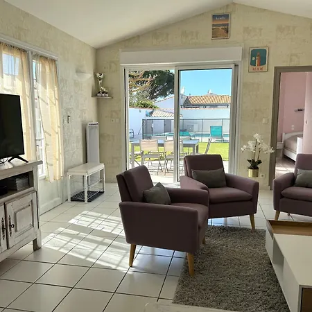 ღ Des Grasses - Piscine Chauffee, Jardin & Wifi Дом отдыха