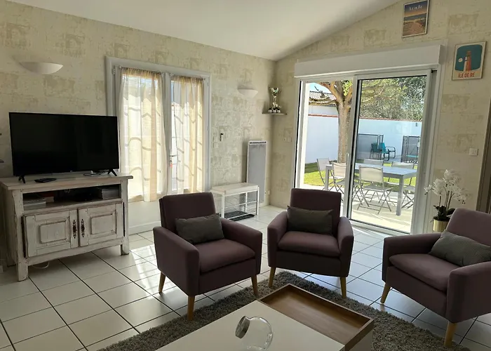 ღ Villa des Grasses - Piscine Chauffée, Jardin&Wifi