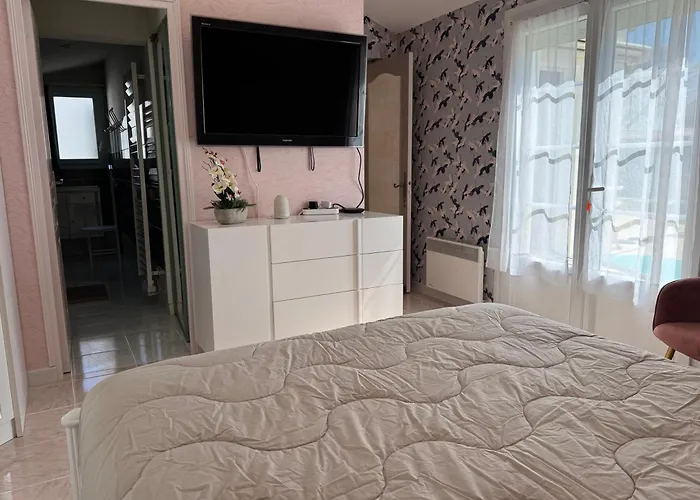 ღ Villa des Grasses - Piscine Chauffée, Jardin&Wifi