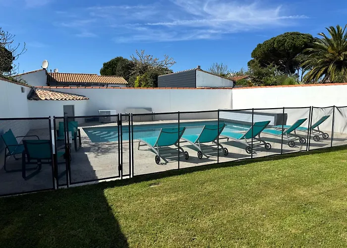 ღ Villa des Grasses - Piscine Chauffée, Jardin&Wifi Сasa de vacaciones Le Bois-Plage-en-Ré